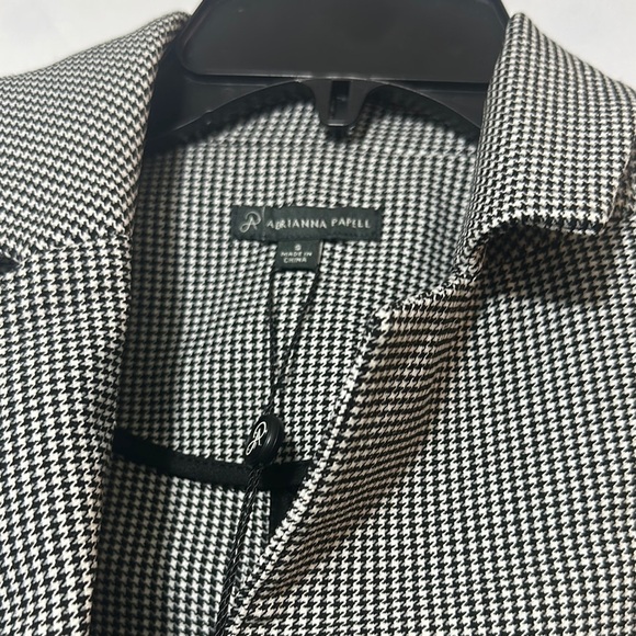 Banana Republic Black and White Blazer Wool Blend Notched Lapels - Picture 9 of 9